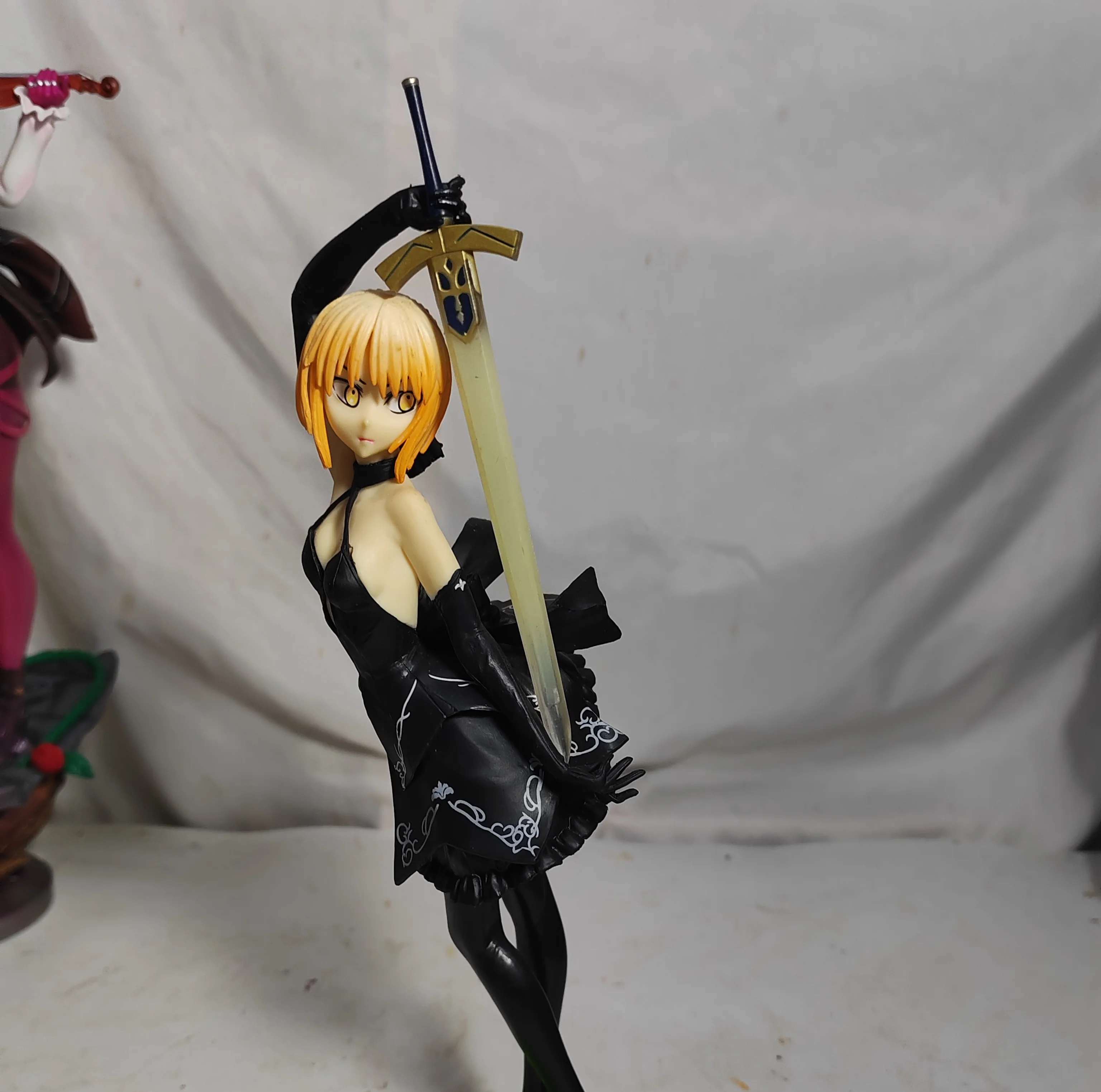 Anime Saber Fate/Grand Order A - огляд і ціна Resin Art Order